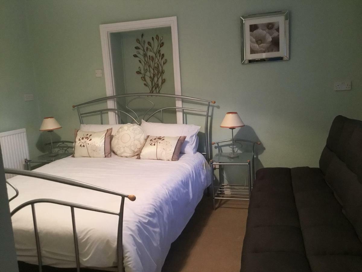 Bickfield Annexe Villa Ubley ภายนอก รูปภาพ